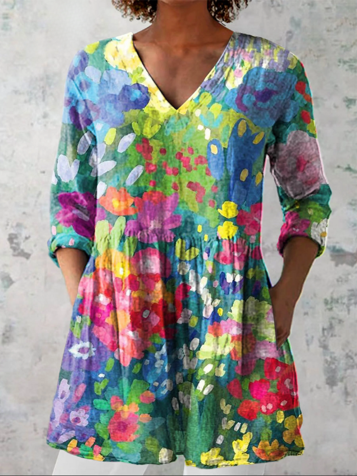 Astrid | Lang Bluse med V-hals