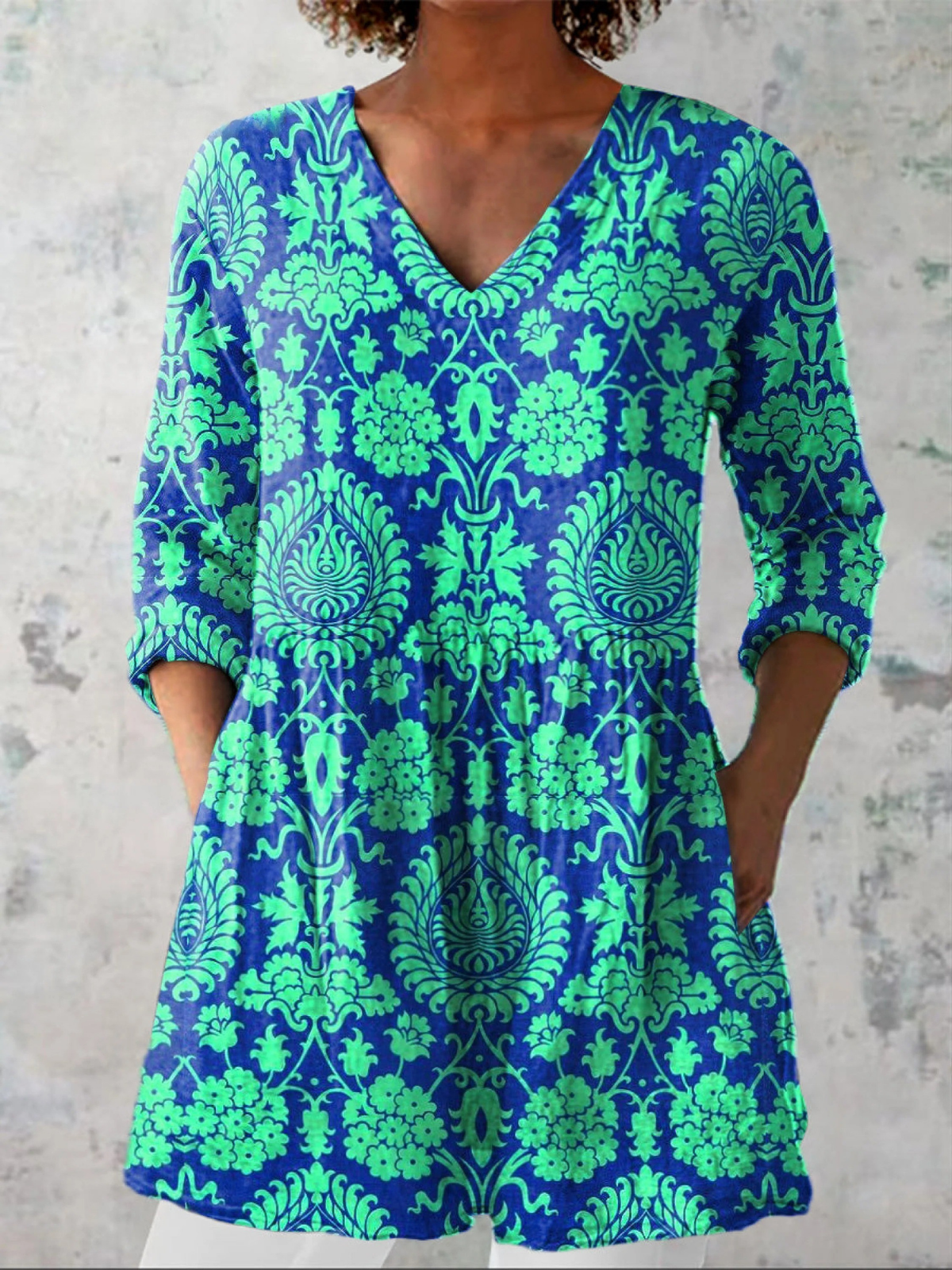 Mathilde | Lang Bluse med V-hals