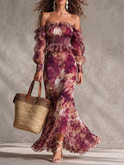 Inger | Maxikjole i chiffon med bare skuldre i lys rosa med blomster