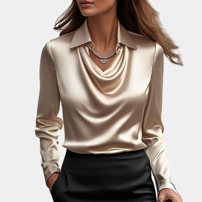 Alberte-Marie | Elegant bluse med glans