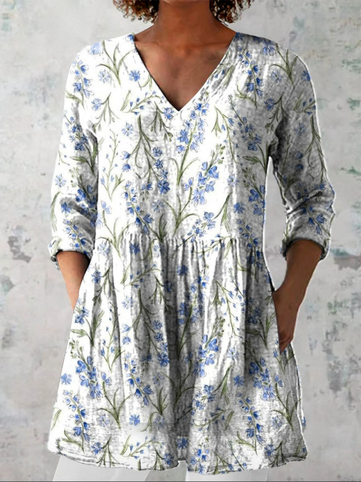 Cecilie | Lang Bluse med V-hals