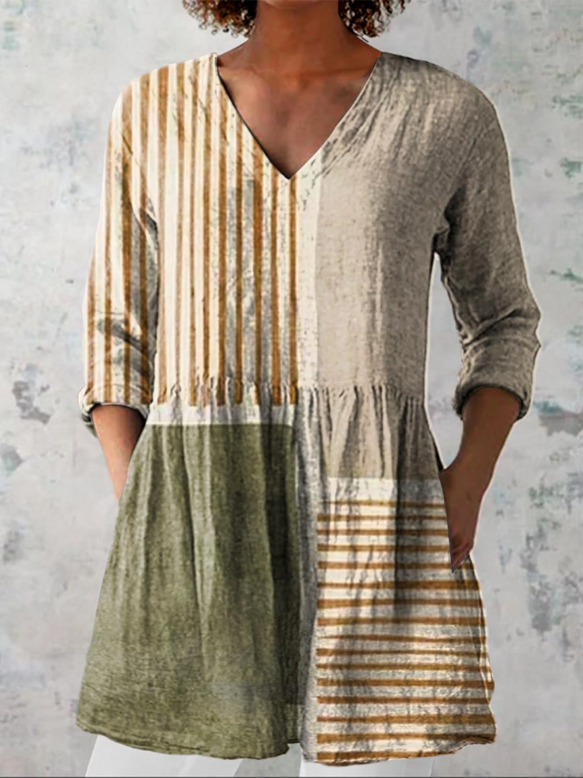 Freja | Lang Bluse med V-hals