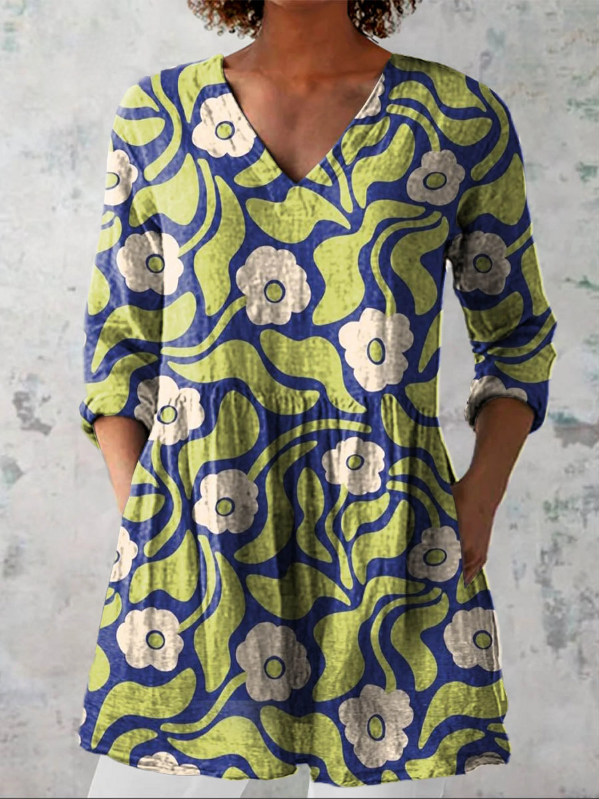 Margrethe | Lang Bluse med V-hals