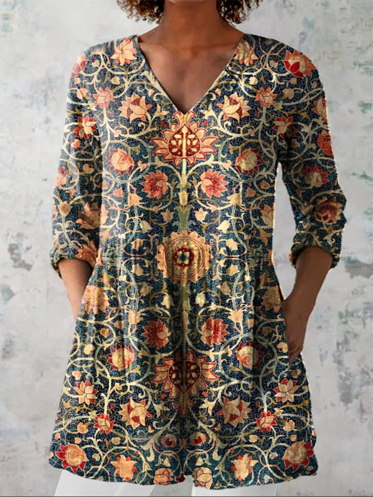 Jenny | Lang Bluse med V-hals
