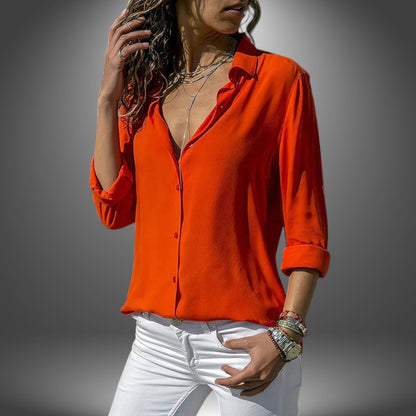 Solvej | Klassisk bluse med knapper