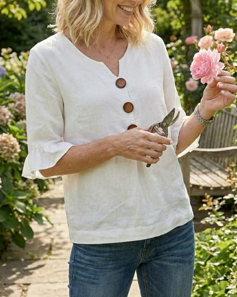 Vilma | Knappet bluse med flæser