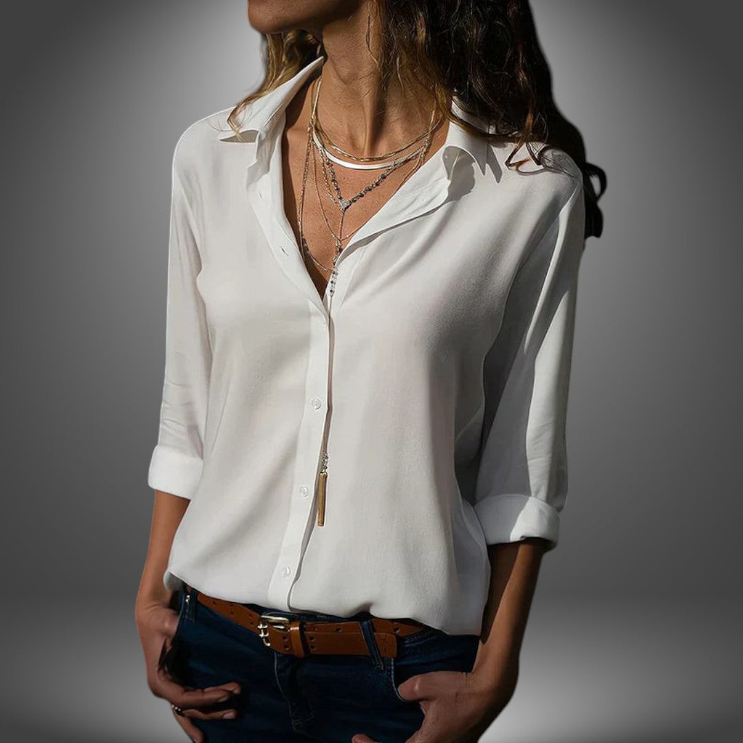 Solvej | Klassisk bluse med knapper