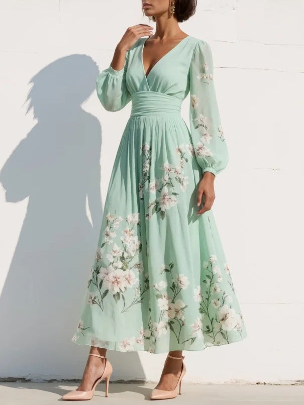 Susanne | Plisseret maxikjole i mintgrøn chiffon med blomsterprint